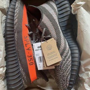 Yeezy Carbon beluga 350 V2